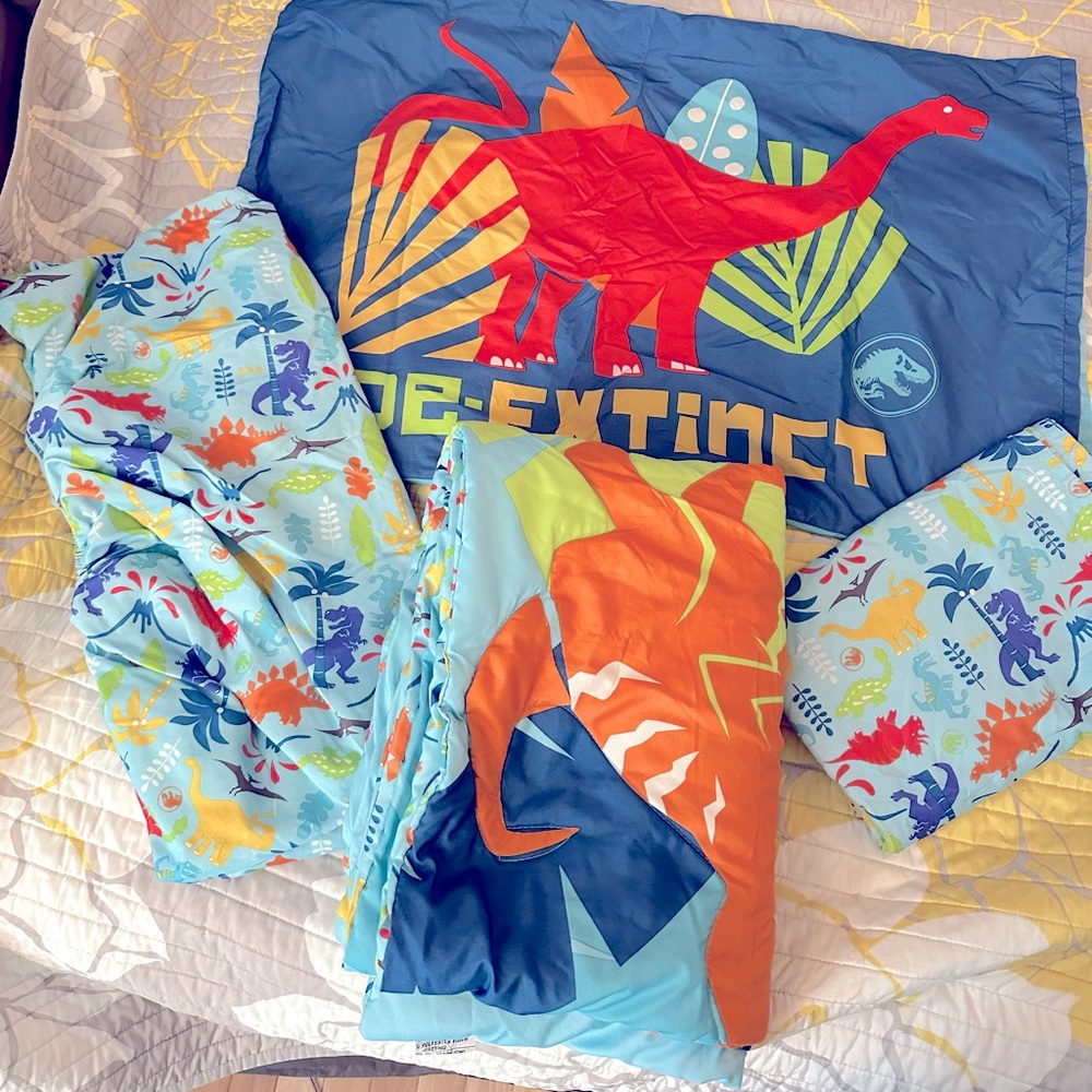 4 Piece Jurassic Park TODDLER sheet set